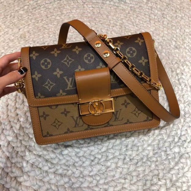 LV Shoulder Bags 19 DAUPHINE Messenger Bag Crossbody M44391