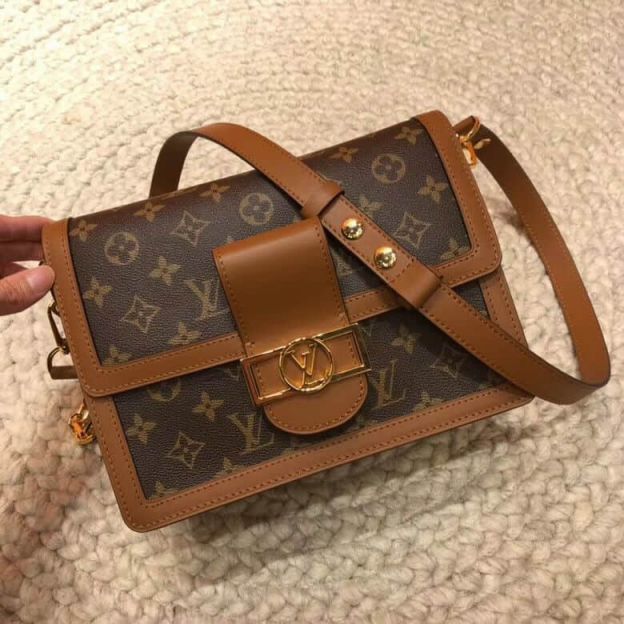 LV Shoulder Bags 19 DAUPHINE Messenger Bag Crossbody M44391