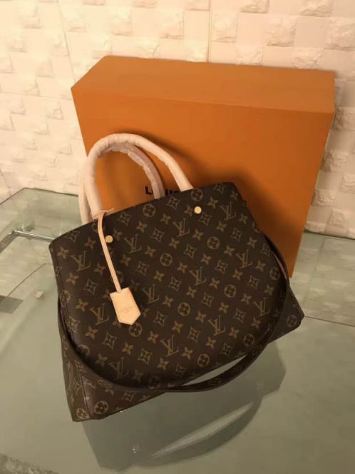 LV Tote Bags M41067 Montaigne Monogram