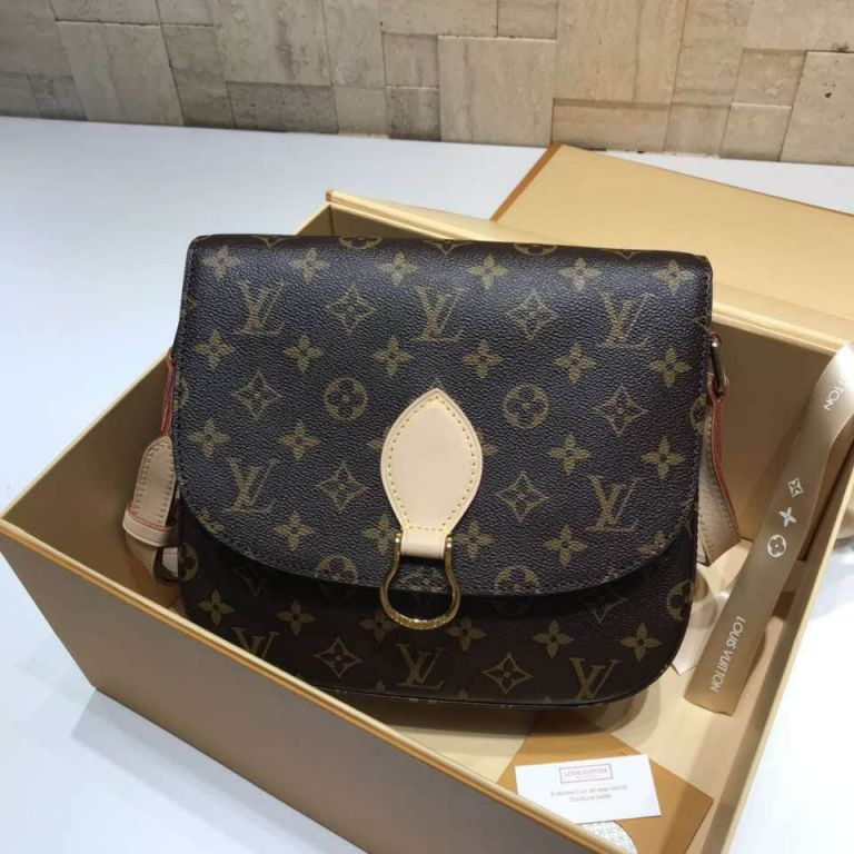 LV Shoulder Bags Vintage