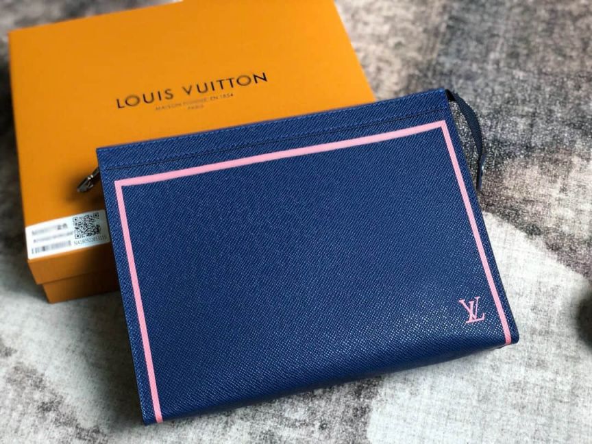 LV Clutch Bags M30577 POCHETTE VOYAGE