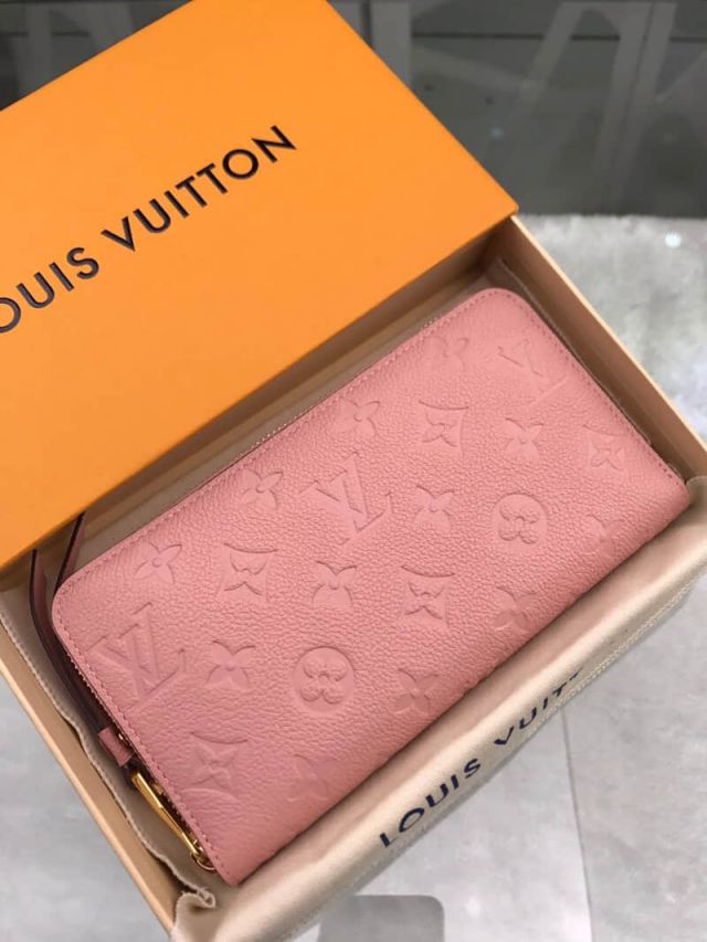 LV Wallets M64090