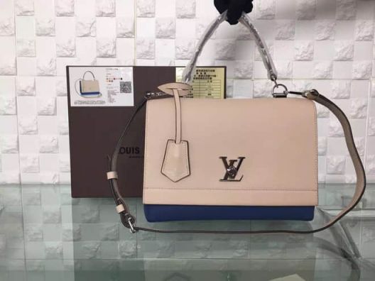 LV Shoulder Bags M50250