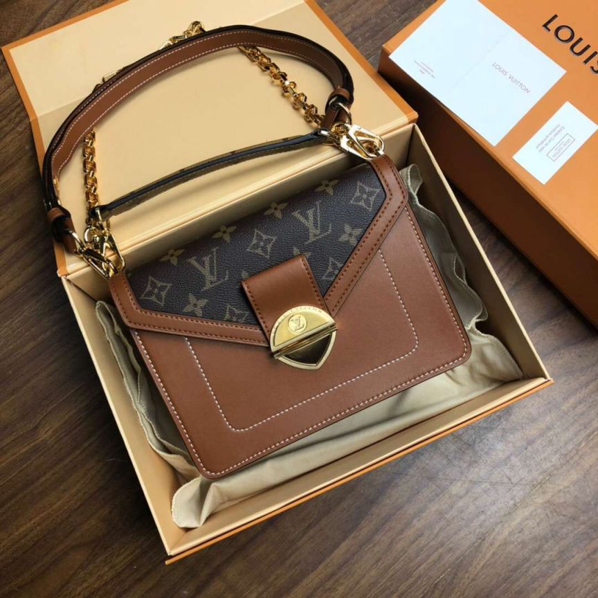 LV Shoulder Bags Biface Crossbody M44386