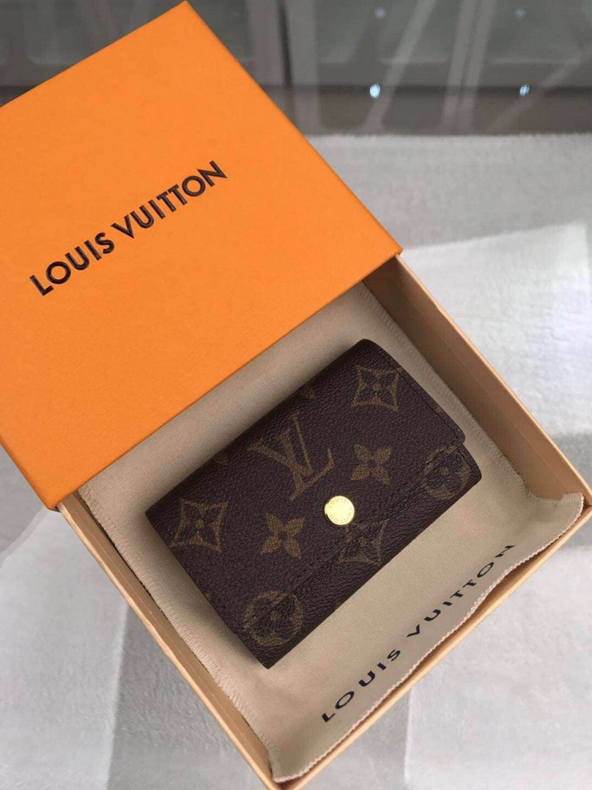 LV M62630 Key Bags