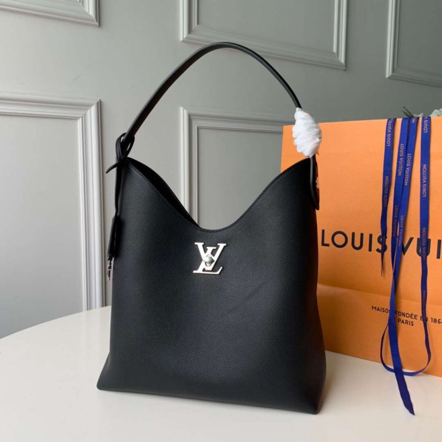 LV Shoulder Bags Lockme Hobo M52776