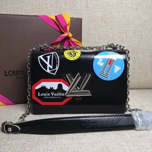 LV Shoulder Bags M50280