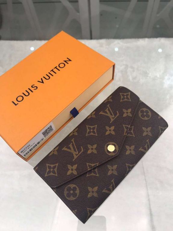 LV Wallets M62236