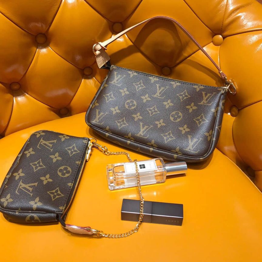 LV Shoulder Bags M51980