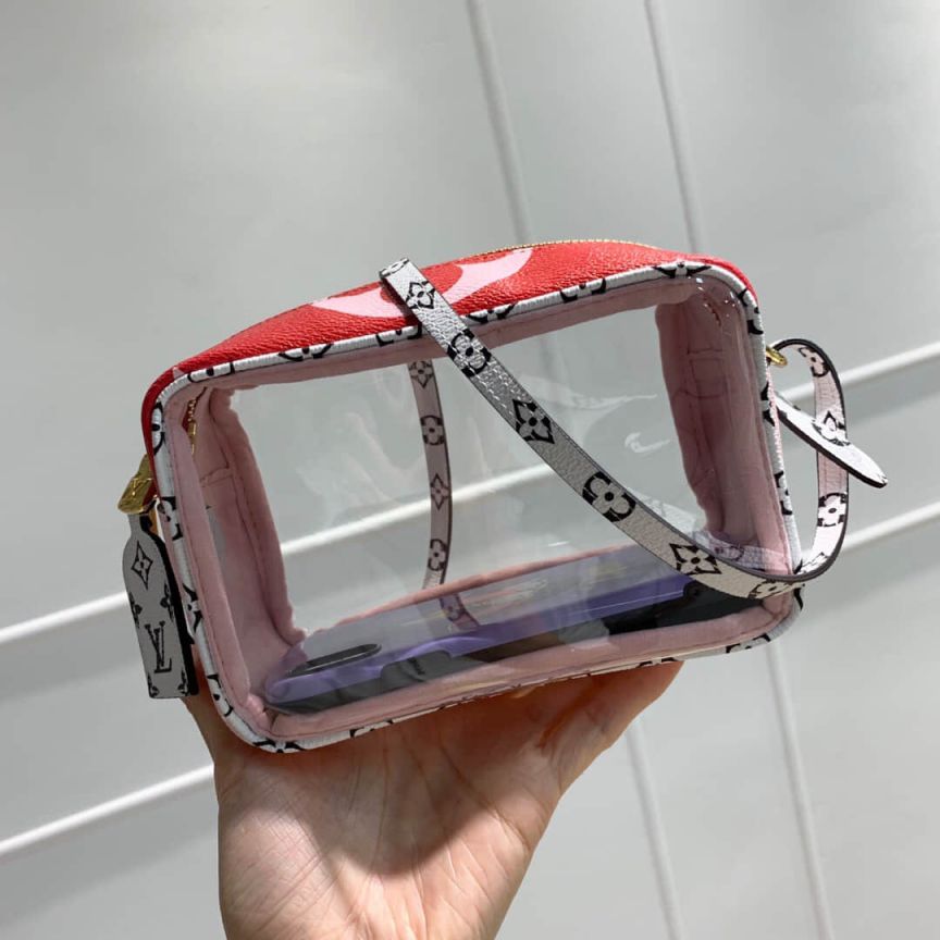 LV Clutch Bags M67601 2019 PVC