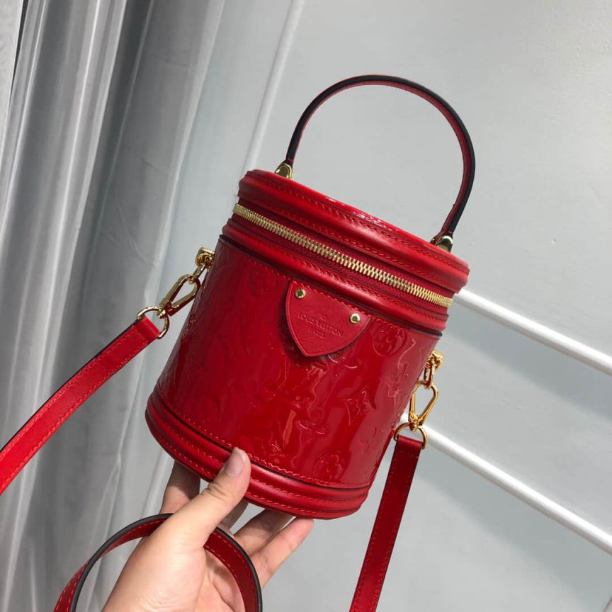 LV Bucket Bags 2019 Patent Leather Cannes M53998