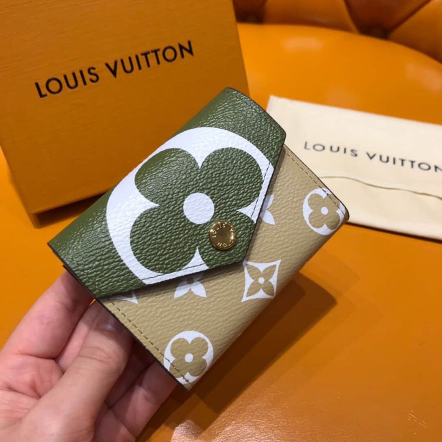 LV Wallets M67640 Zoe