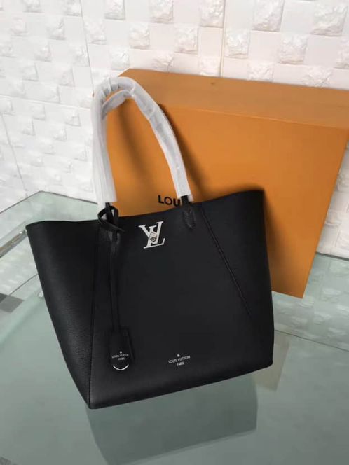 LV Shopping Bags LOCKME CABAS M42291