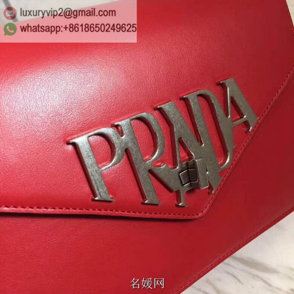 luxury deals: prada outlet