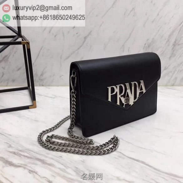 luxury deals: prada outlet