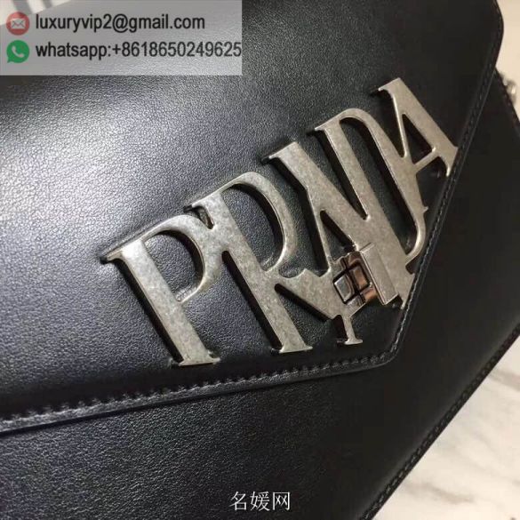 luxury deals: prada outlet