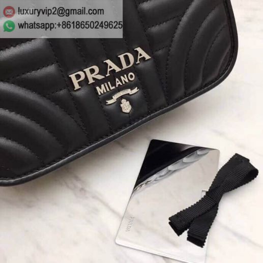 luxury deals: prada outlet