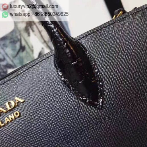 luxury deals: prada outlet