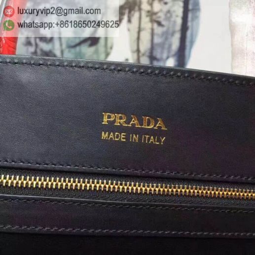 luxury deals: prada outlet