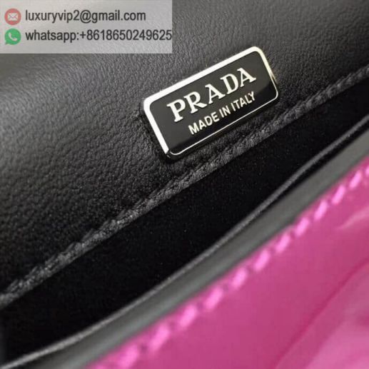 luxury deals: prada outlet