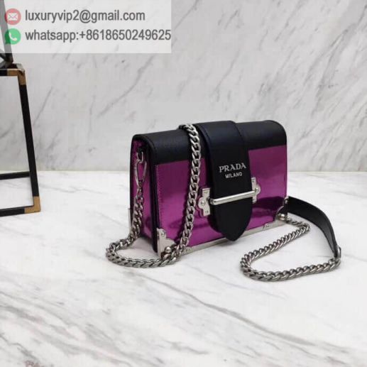 luxury deals: prada outlet