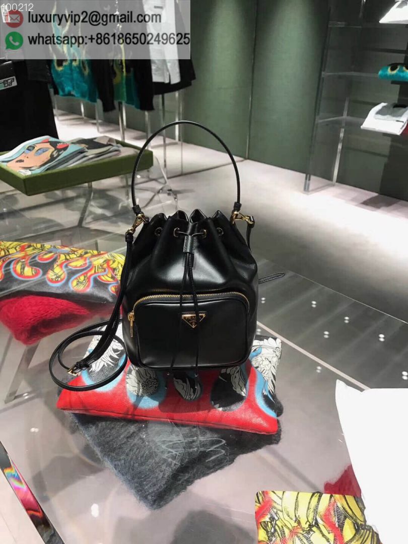 luxury deals: prada outlet