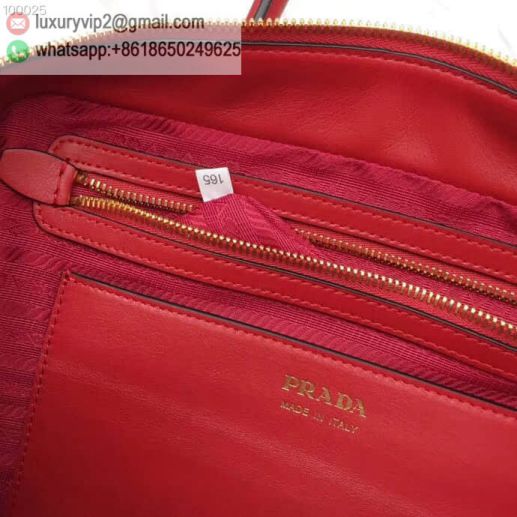 luxury deals: prada outlet