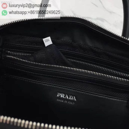 luxury deals: prada outlet