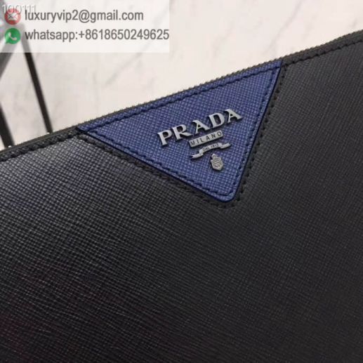 luxury deals: prada outlet