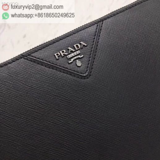 luxury deals: prada outlet