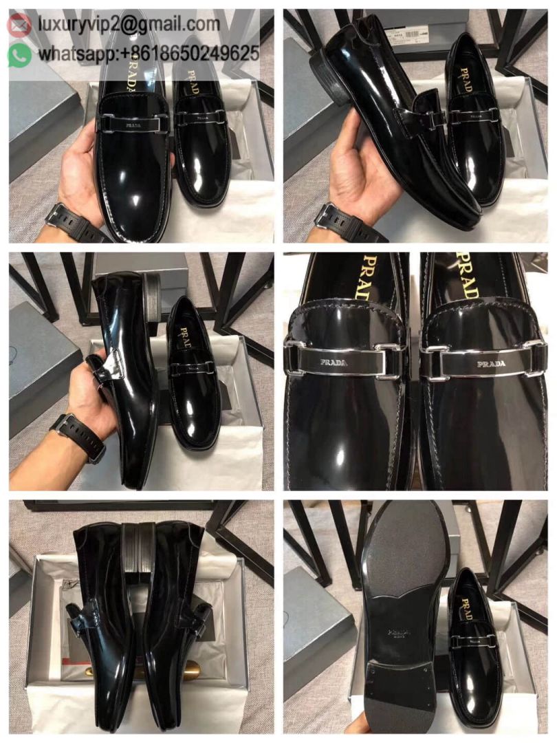 luxury deals: prada outlet