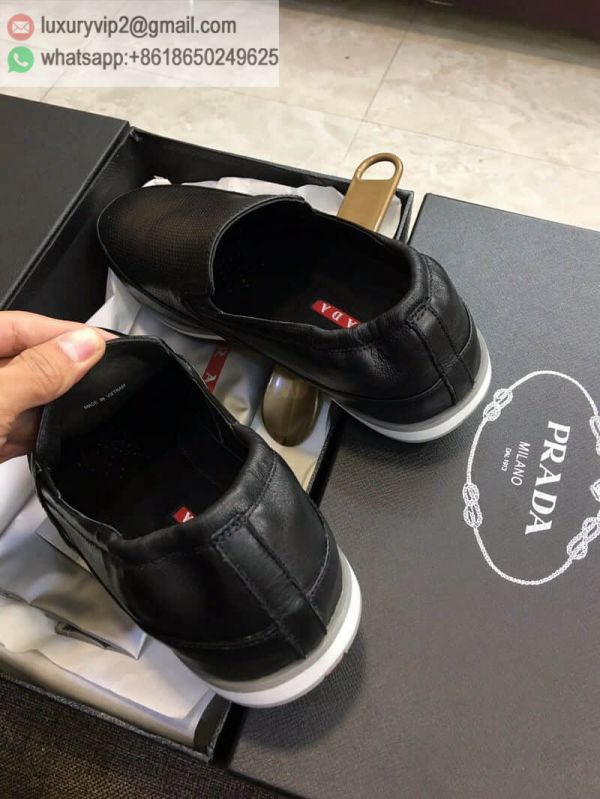 luxury deals: prada outlet