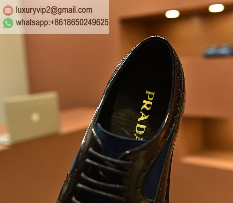 luxury deals: prada outlet