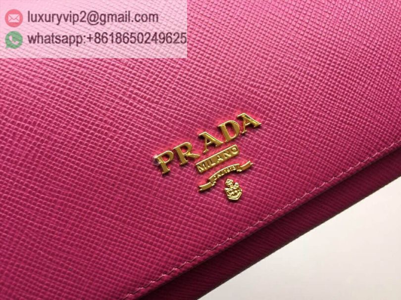 luxury deals: prada outlet