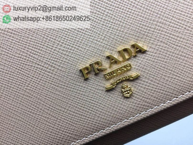 luxury deals: prada outlet