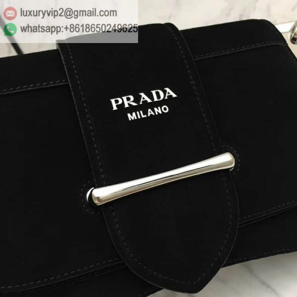 luxury deals: prada outlet