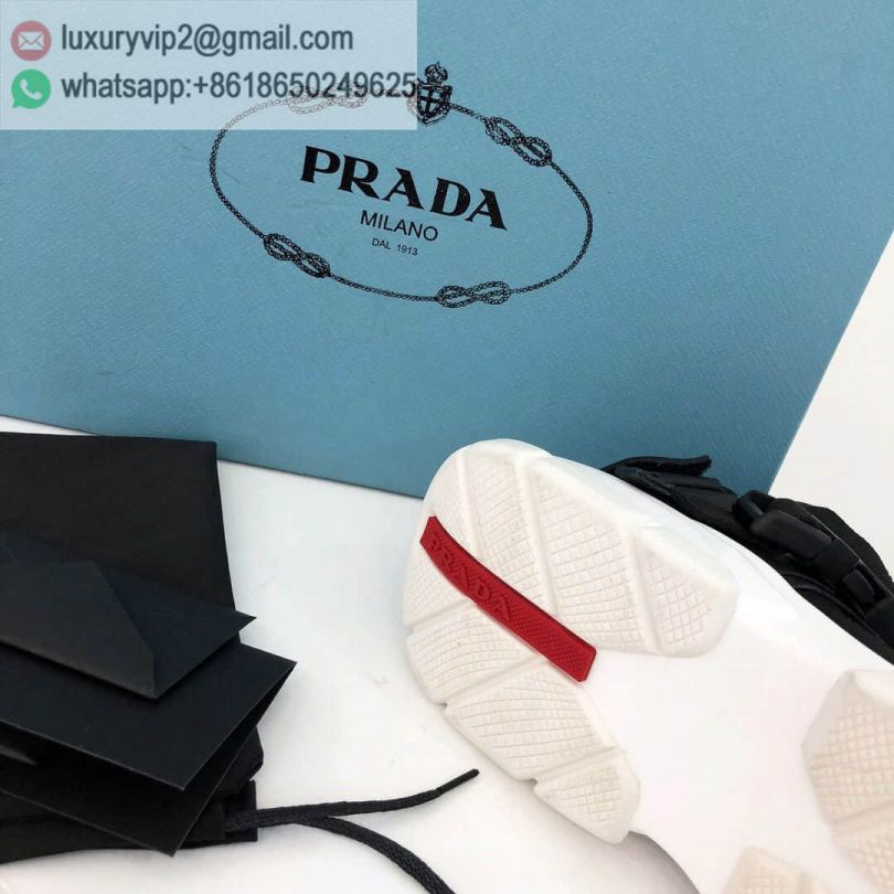 luxury deals: prada outlet