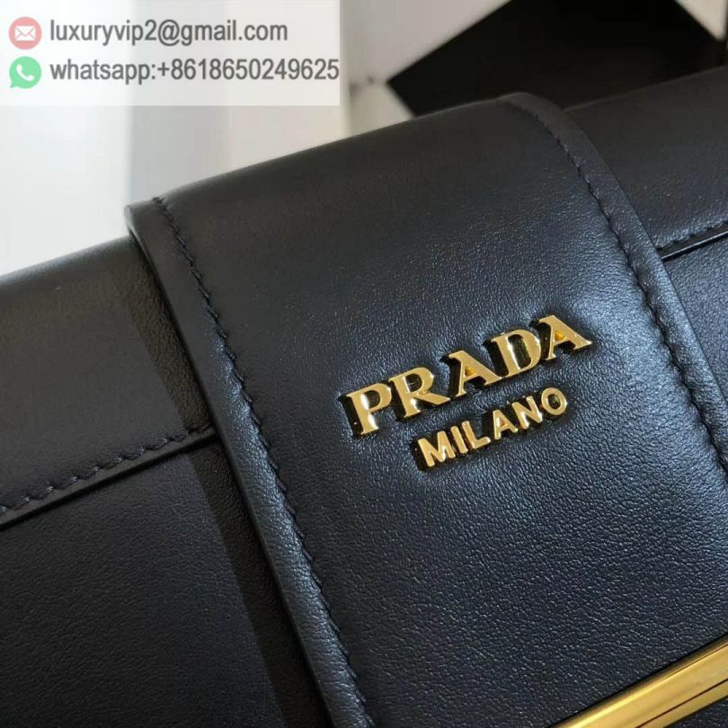 luxury deals: prada outlet