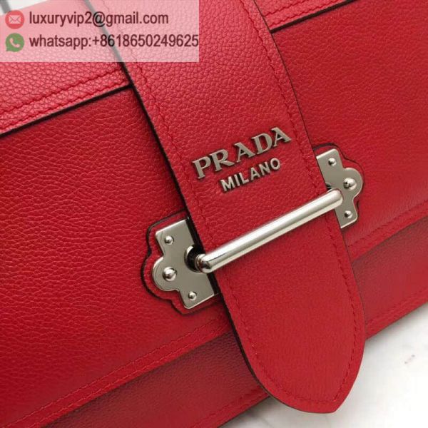 luxury deals: prada outlet