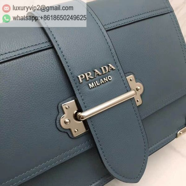 luxury deals: prada outlet