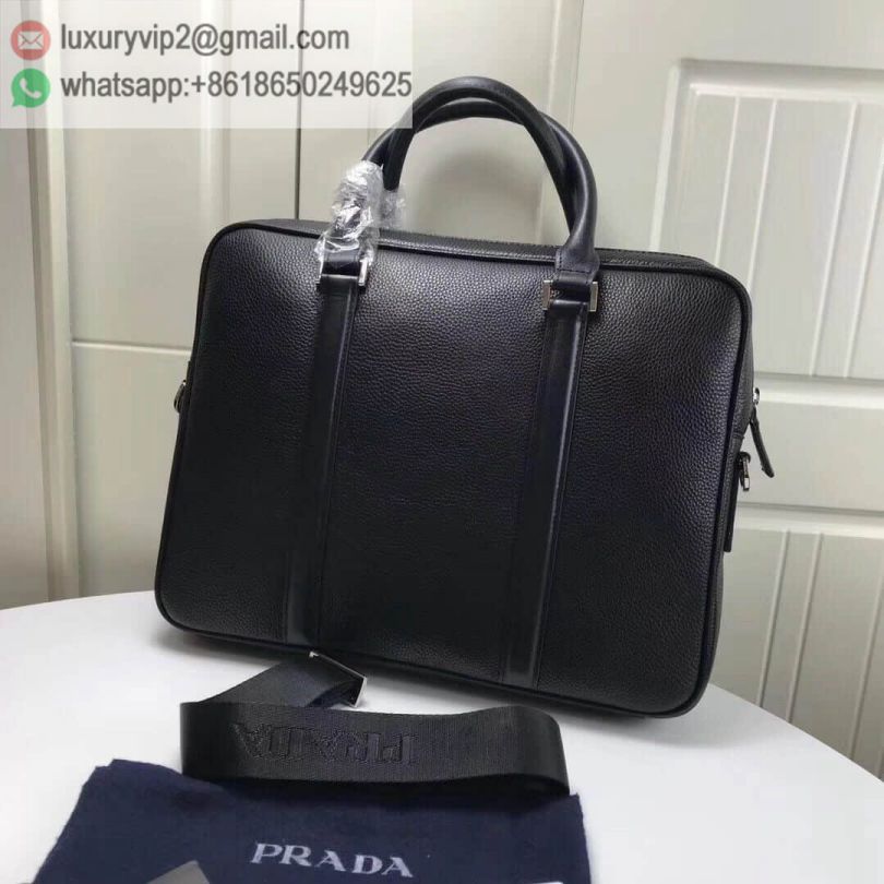 luxury deals: prada outlet