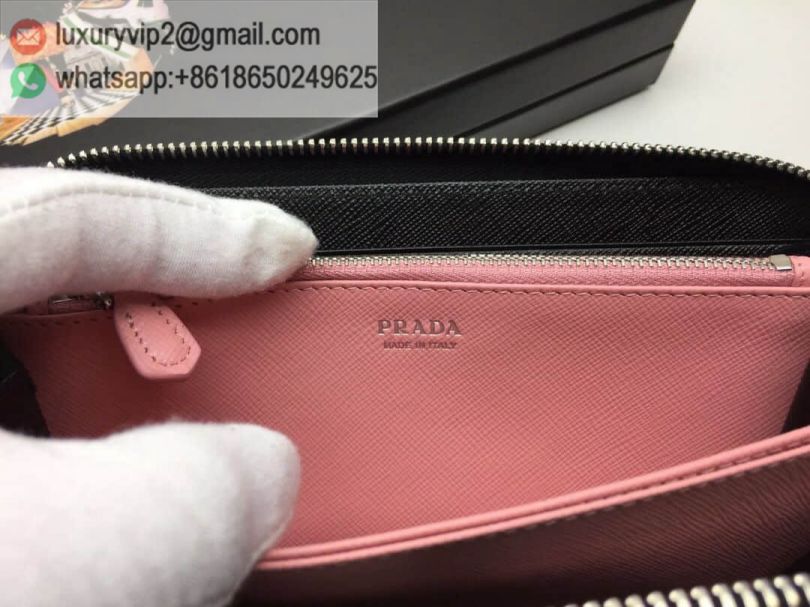 luxury deals: prada outlet