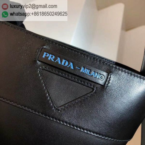 luxury deals: prada outlet