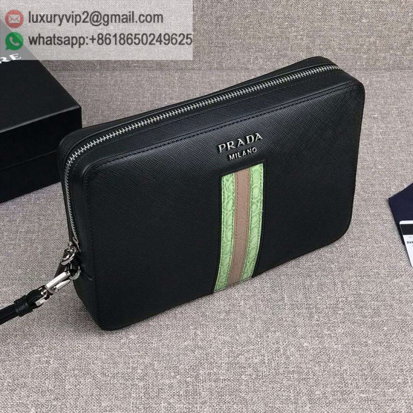 luxury deals: prada outlet