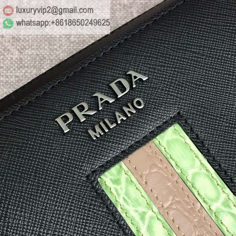 luxury deals: prada outlet