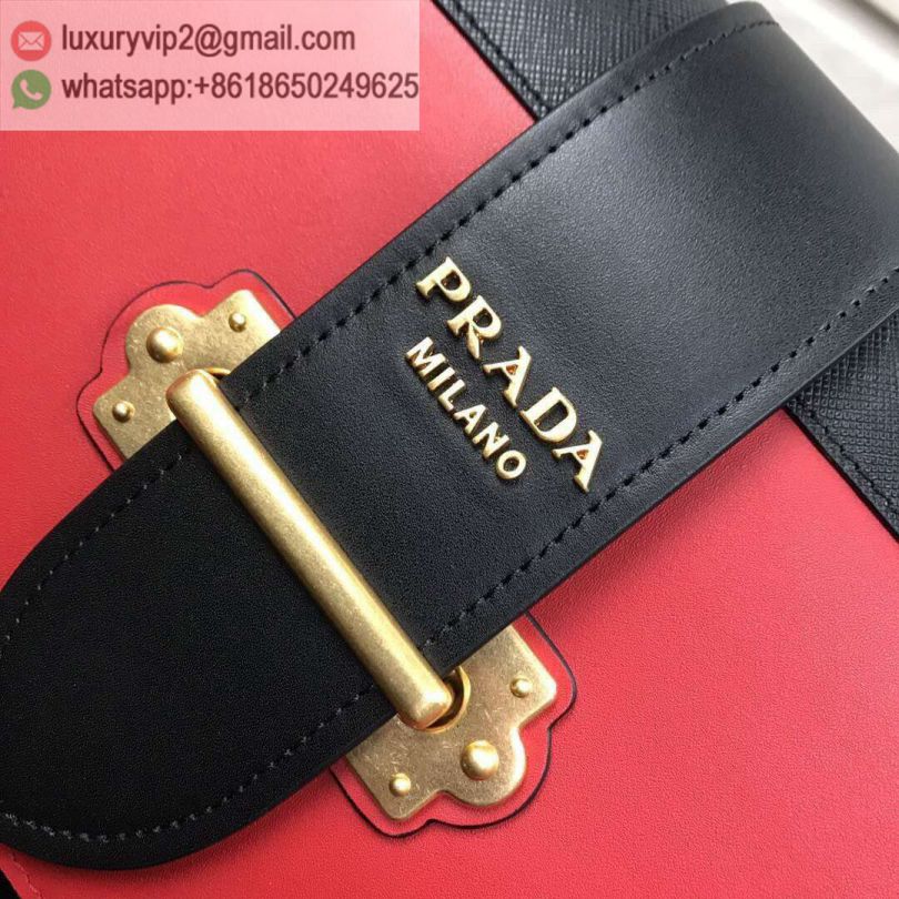 luxury deals: prada outlet