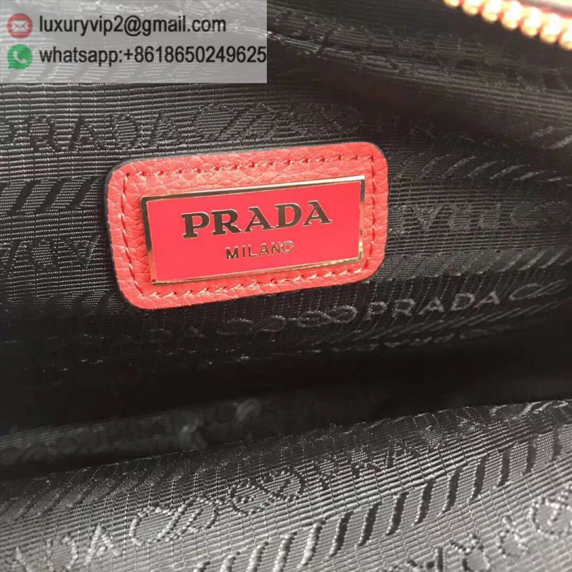 luxury deals: prada outlet