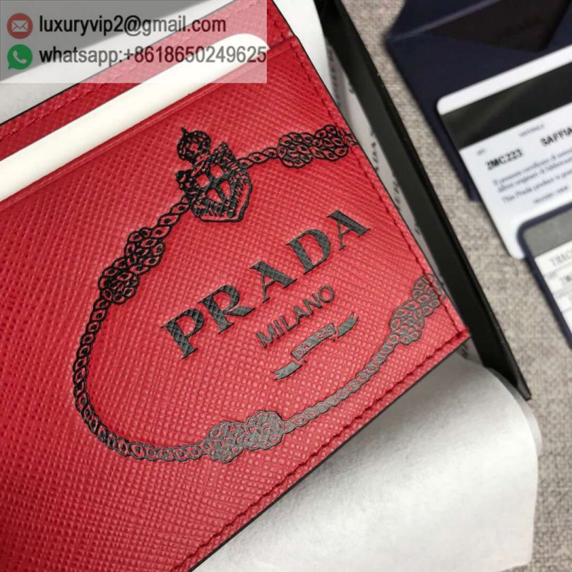 luxury deals: prada outlet