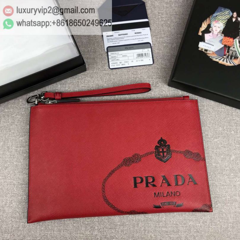 luxury deals: prada outlet