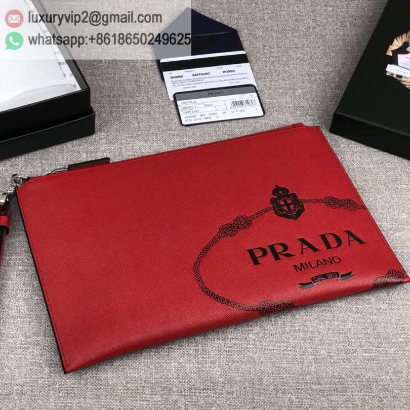 luxury deals: prada outlet